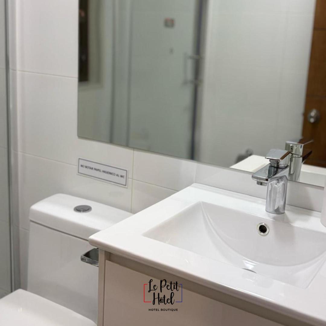 Hotel Le Petit กอนเซปซิออน ภายนอก รูปภาพ
